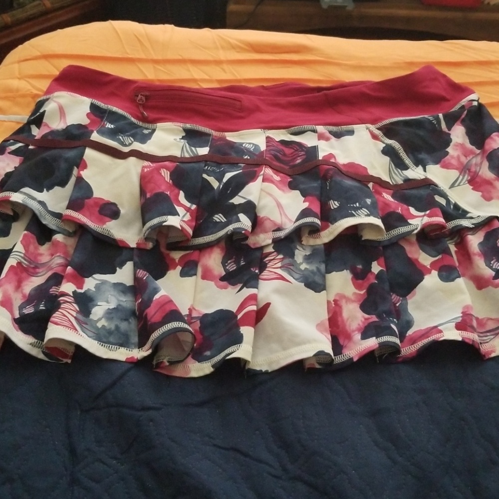 Lululemon skort 12